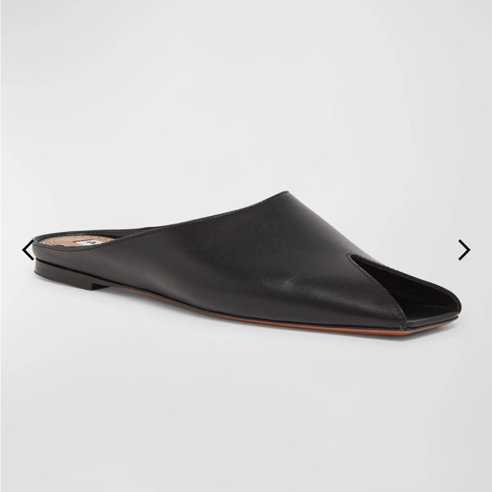 NWT Alaia Leather Peep-Toe Ballerina Mules